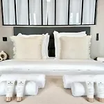 Spacious Family Flat - Le Marais