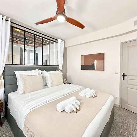 Spacious Family Flat - Le Marais Parigi