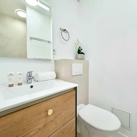 Spacious Family Flat - Le Marais Parigi